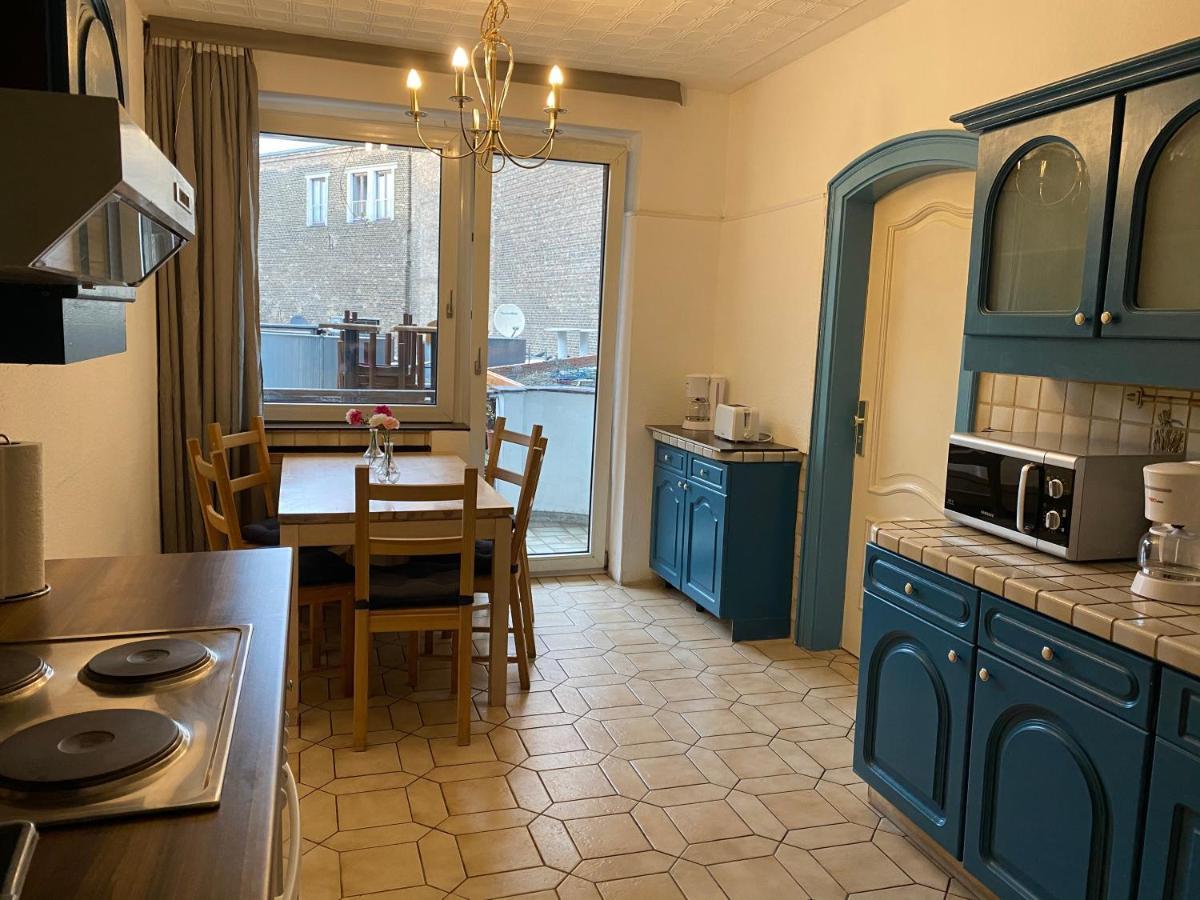 Central Shared Apartment, Friesenplatz Köln Eksteriør billede