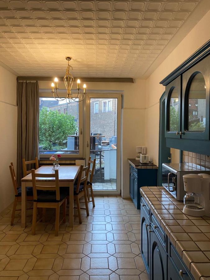 Central Shared Apartment, Friesenplatz Köln Eksteriør billede