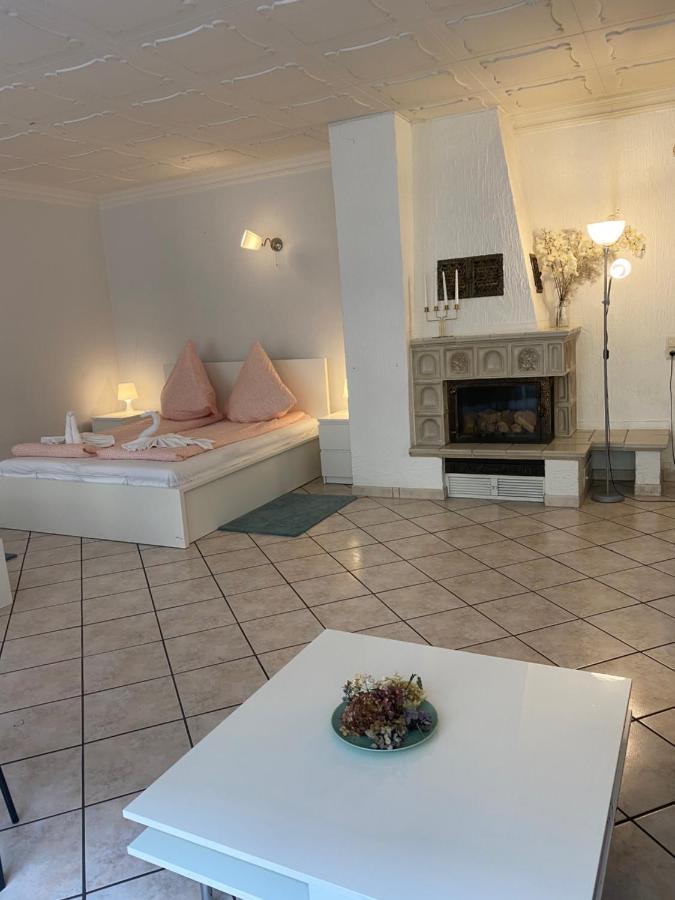 Central Shared Apartment, Friesenplatz Köln Eksteriør billede